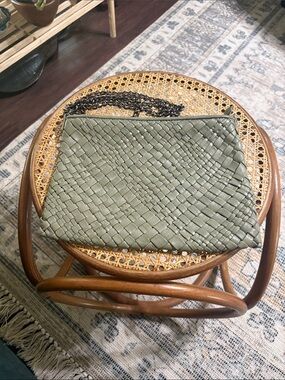 Falor woven leather bag.